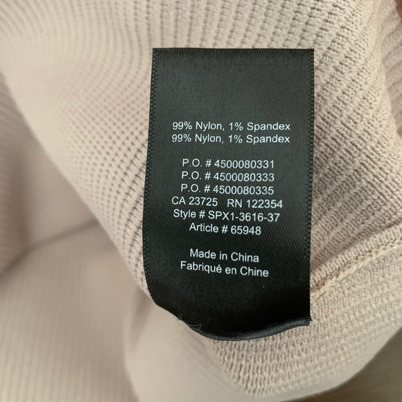 Babaton Sculpt Knit Sweetheart Tube Top - Picture 4 of 7